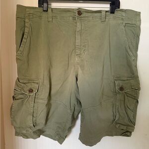 American Eagle Outfitters Sage Cargo Shorts